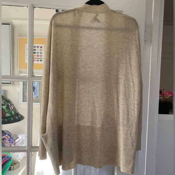 Vince 100% Cashmere Sweater Medium - Picture 3 of 7